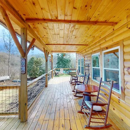 Evergreen Lodge